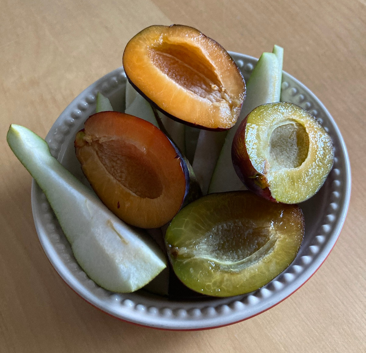 Aufgeschnittenes Obst
